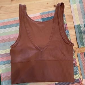Lululemon sports bra-size 4. No longer sold online. In great condition!